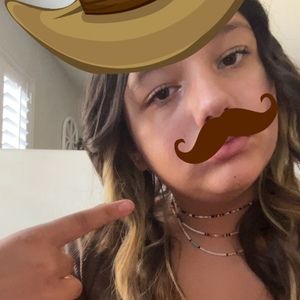 Meet your Posher, Samantha